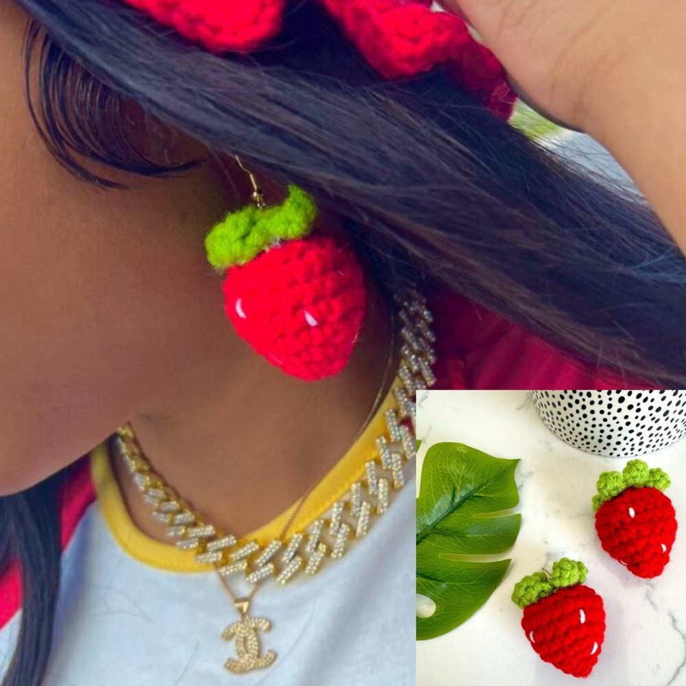 2/$30🌵 Crochet Strawberry Dangle Earrings Kawaii Cottage Bohemian Jewelry NEW